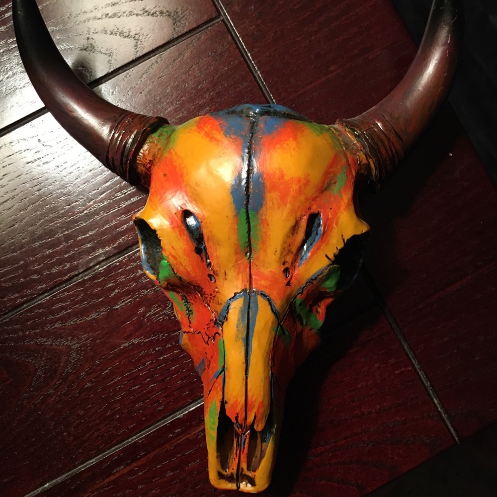 Decorative Small bull skull